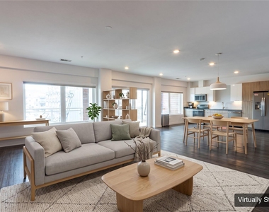 4361 S Congress Ave - Photo Thumbnail 2
