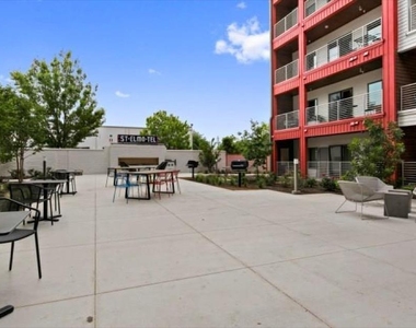 4361 S Congress Ave - Photo Thumbnail 20