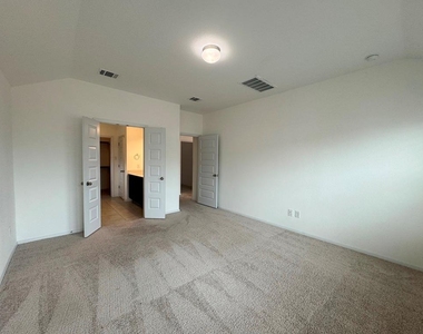 106 Watercourse Way - Photo Thumbnail 24