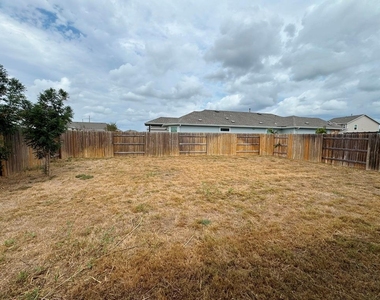 106 Watercourse Way - Photo Thumbnail 35