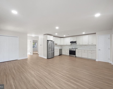1746 Waldorf Court - Photo Thumbnail 7
