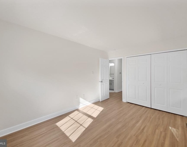 1746 Waldorf Court - Photo Thumbnail 22