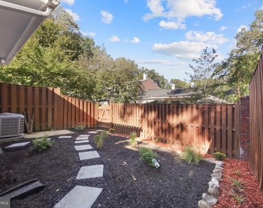 1746 Waldorf Court - Photo Thumbnail 41