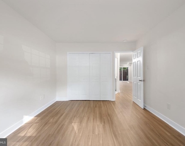 1746 Waldorf Court - Photo Thumbnail 37