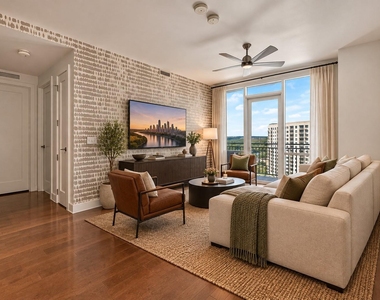 222 West Ave - Photo Thumbnail 2