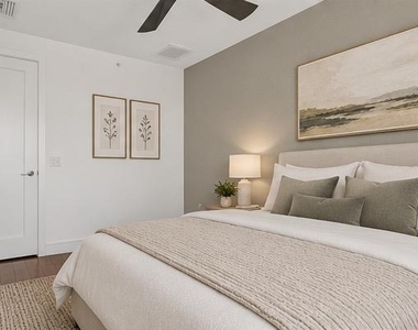 222 West Ave - Photo Thumbnail 12