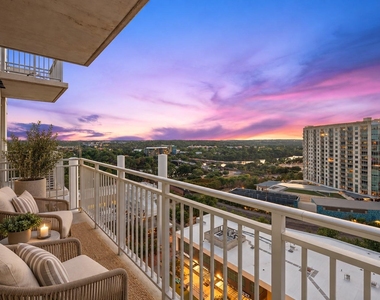 222 West Ave - Photo Thumbnail 5