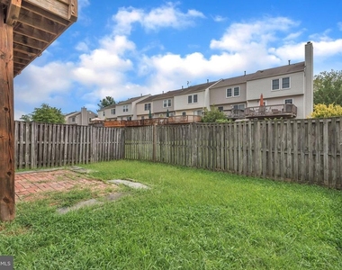 747 Dayspring Drive - Photo Thumbnail 26