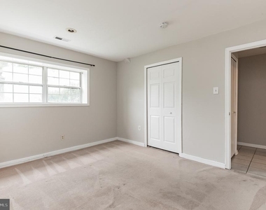 747 Dayspring Drive - Photo Thumbnail 22