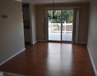 1662 Canonade Court - Photo Thumbnail 2