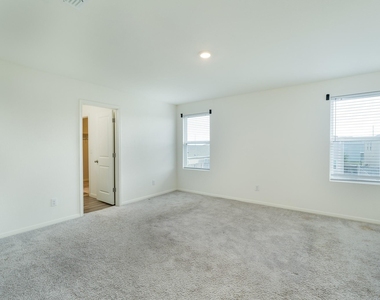 243 Waterbuck Loop - Photo Thumbnail 9