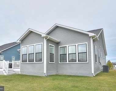 33910 Bridget Lane - Photo Thumbnail 24