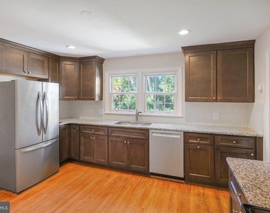 731 Halstead Road - Photo Thumbnail 6