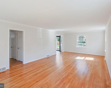 731 Halstead Road - Photo Thumbnail 5