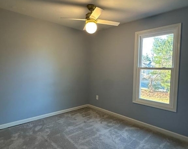 141 Attic Court - Photo Thumbnail 15