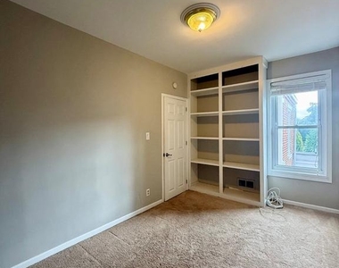 1906 N Scott Street - Photo Thumbnail 20