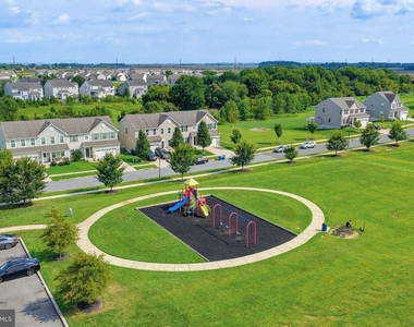 1322 Carrick Court - Photo Thumbnail 47