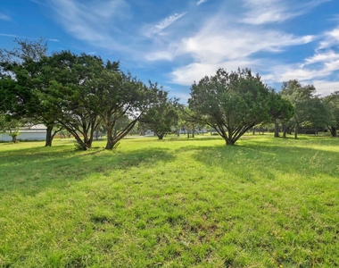 322 Mesa Oaks - Photo Thumbnail 2