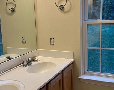 2810 Videre Drive - Photo Thumbnail 7
