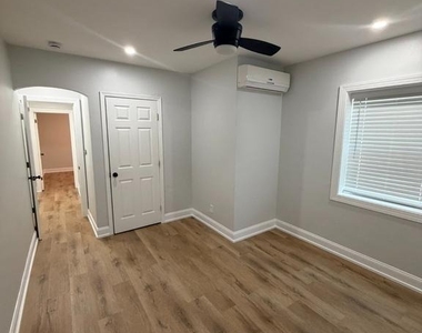 4819 4th Street Nw - Photo Thumbnail 7