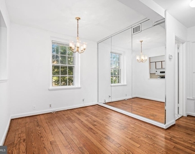 3864 Porter Street Nw - Photo Thumbnail 9