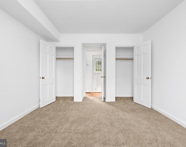 3864 Porter Street Nw - Photo Thumbnail 14