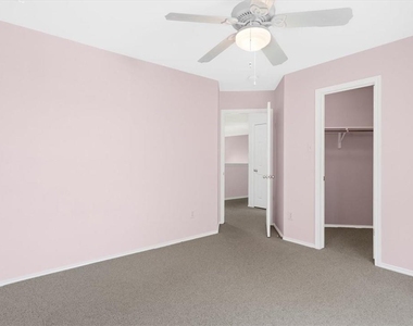 2225 Speidel Dr - Photo Thumbnail 28
