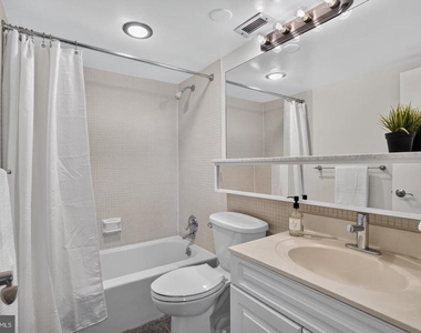 429 N Street Sw - Photo Thumbnail 17
