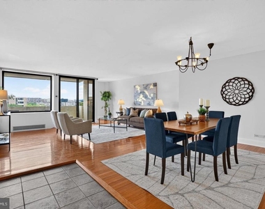 429 N Street Sw - Photo Thumbnail 3