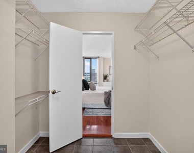 429 N Street Sw - Photo Thumbnail 12