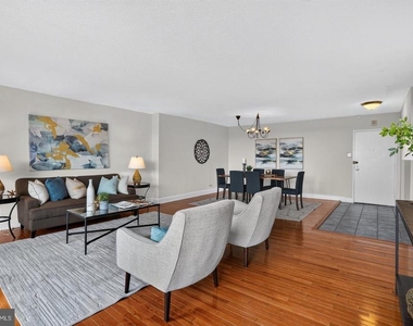 429 N Street Sw - Photo Thumbnail 2