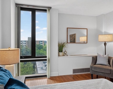 429 N Street Sw - Photo Thumbnail 11