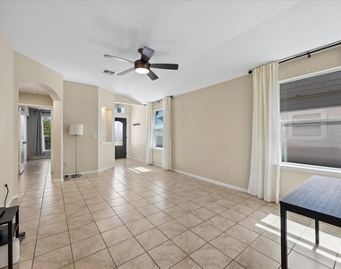 10110 Lampton Ln - Photo Thumbnail 2