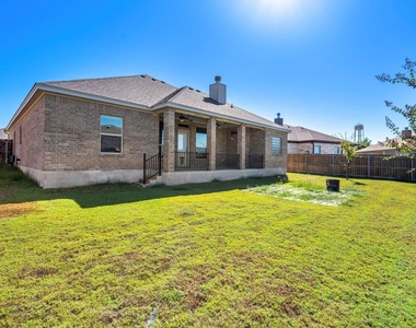 208 Terry Meadow Ln - Photo Thumbnail 4