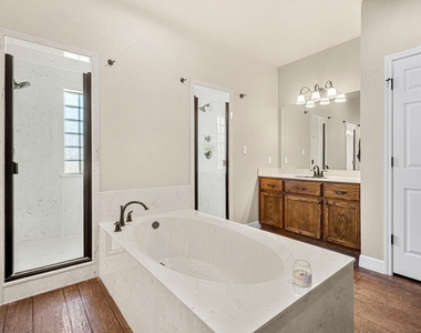 208 Terry Meadow Ln - Photo Thumbnail 19