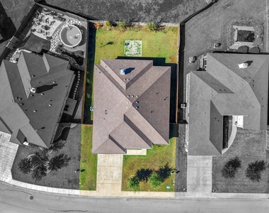 208 Terry Meadow Ln - Photo Thumbnail 3