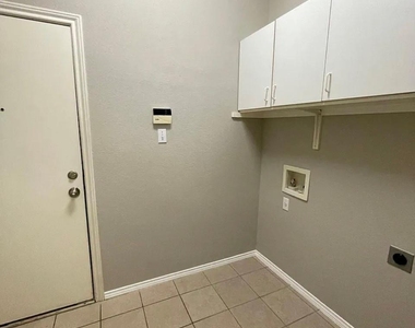 2107 Bent Tree Ct - Photo Thumbnail 27