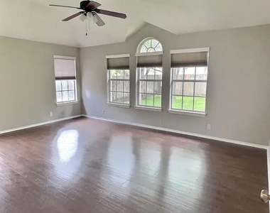 2107 Bent Tree Ct - Photo Thumbnail 20