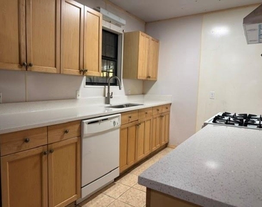 308 E Lola Dr - Photo Thumbnail 8