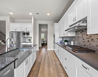15705 Colinas Cv - Photo Thumbnail 14