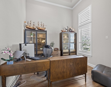 15705 Colinas Cv - Photo Thumbnail 3