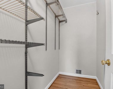 541 Florida Avenue Nw - Photo Thumbnail 12