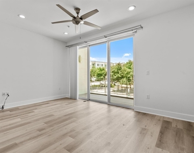 604 N Bluff Dr - Photo Thumbnail 9