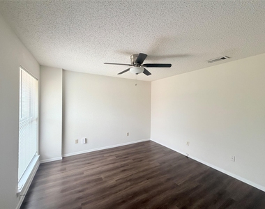 4520 Depew Ave - Photo Thumbnail 19