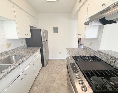 4520 Depew Ave - Photo Thumbnail 9
