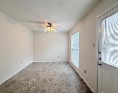 4520 Depew Ave - Photo Thumbnail 13