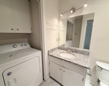 4520 Depew Ave - Photo Thumbnail 26