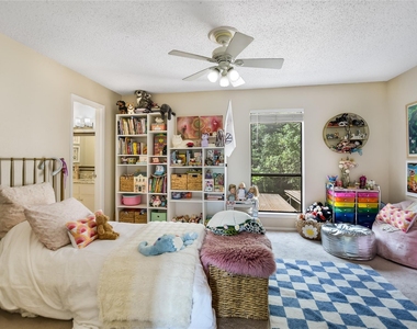 3601 Las Colinas Dr - Photo Thumbnail 8