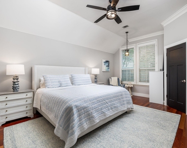 10025 Scull Creek Dr - Photo Thumbnail 12