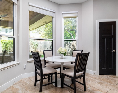 10025 Scull Creek Dr - Photo Thumbnail 11